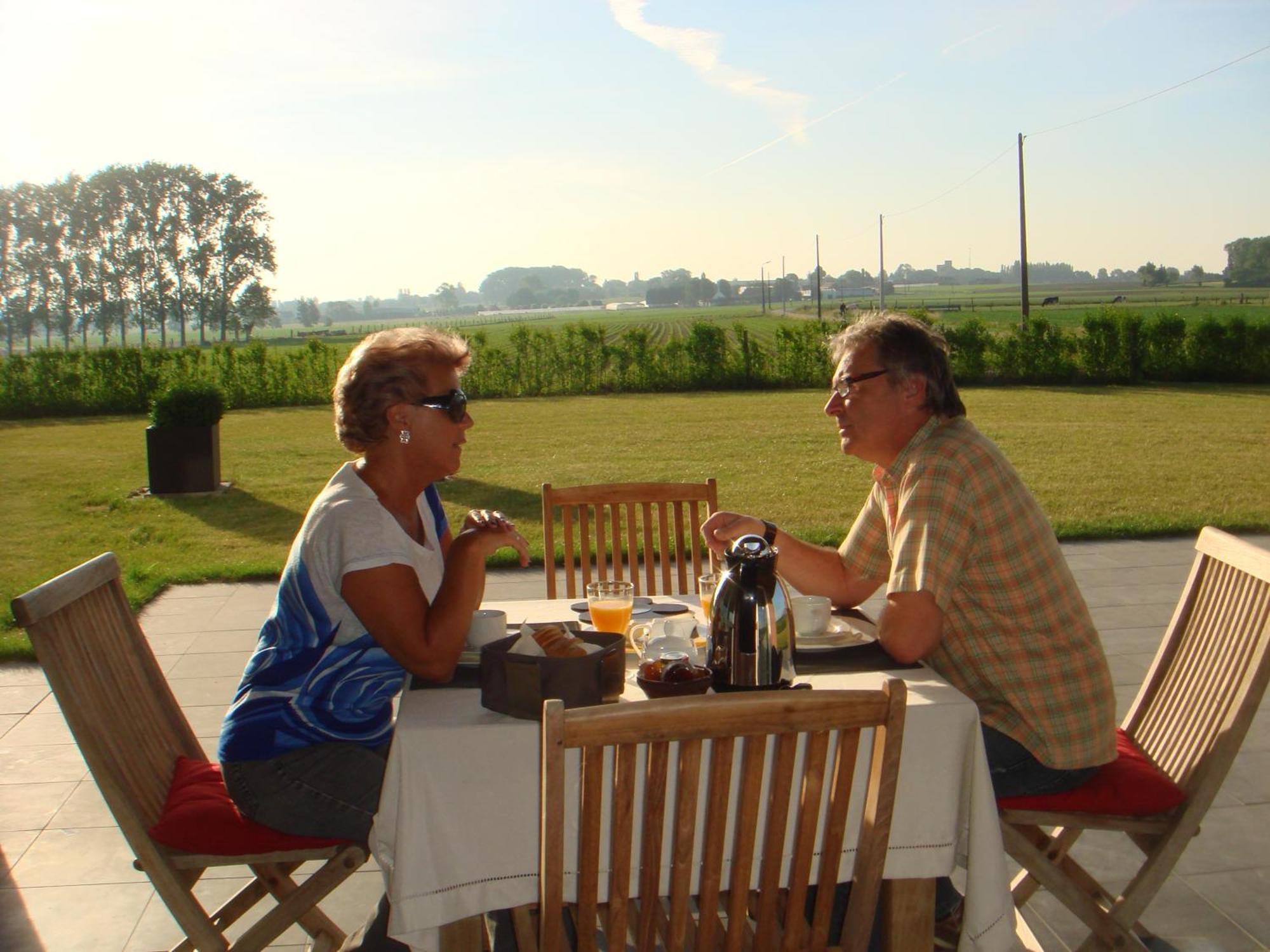 B&B Kanegem Onverbloemd Tielt Exterior foto